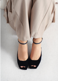 QELINA HEELED SANDALS 70