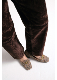 Salones LOLA CRUZ Mod.101Z33BK beige