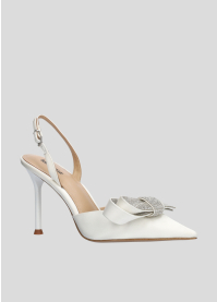 Salones LOLA CRUZ Mod.181Z75BK blanco